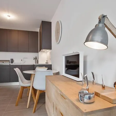 Apartmán Brand New Splendid 1bed Apt Next To Beach *